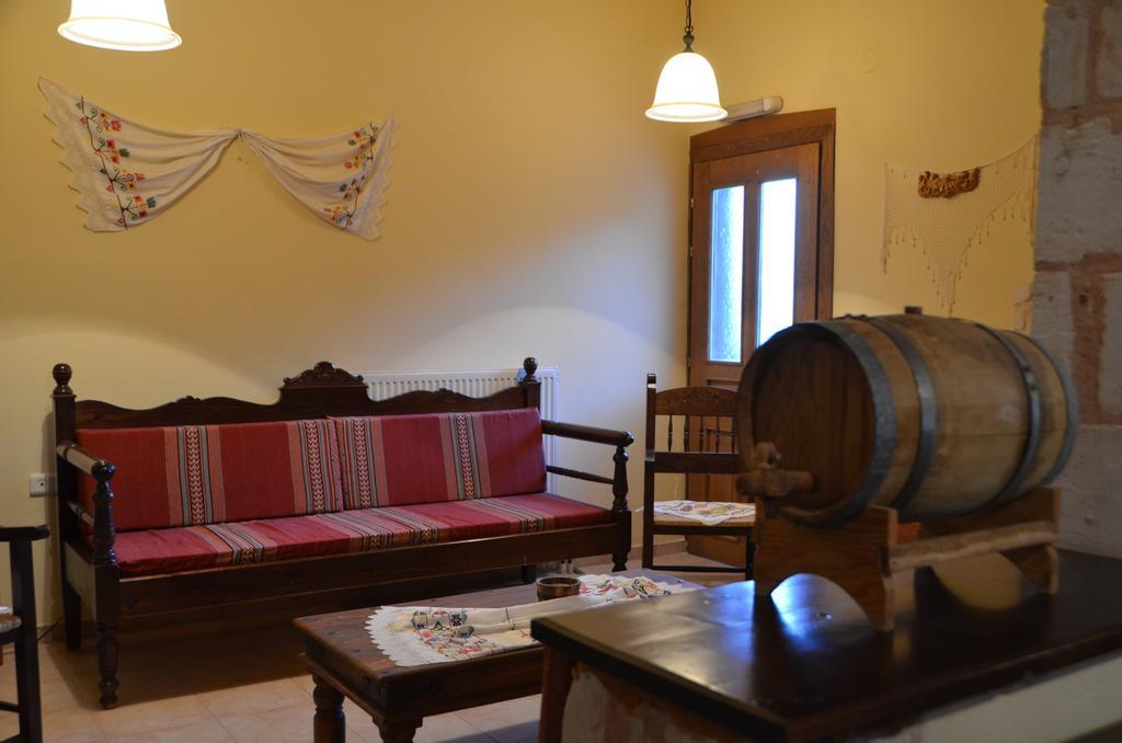 Ellinospito Apartment Axós Стая снимка